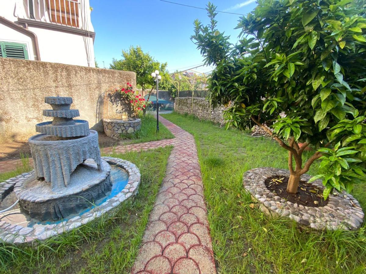 Gather Inn Guest House Σκόδρα Εξωτερικό φωτογραφία